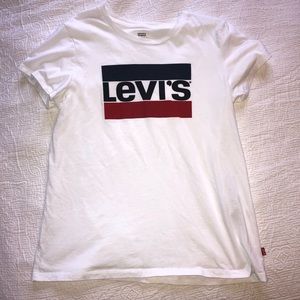 Levi’s women’s cut white shirt
